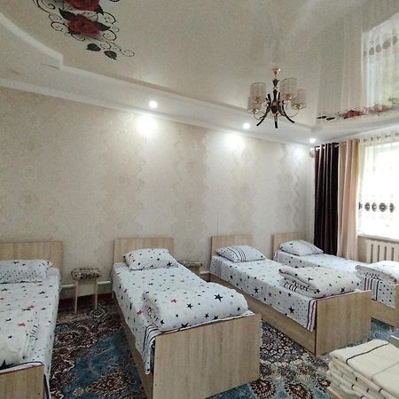 Guest House Kyzyl Alma Arkit Eksteriør bilde