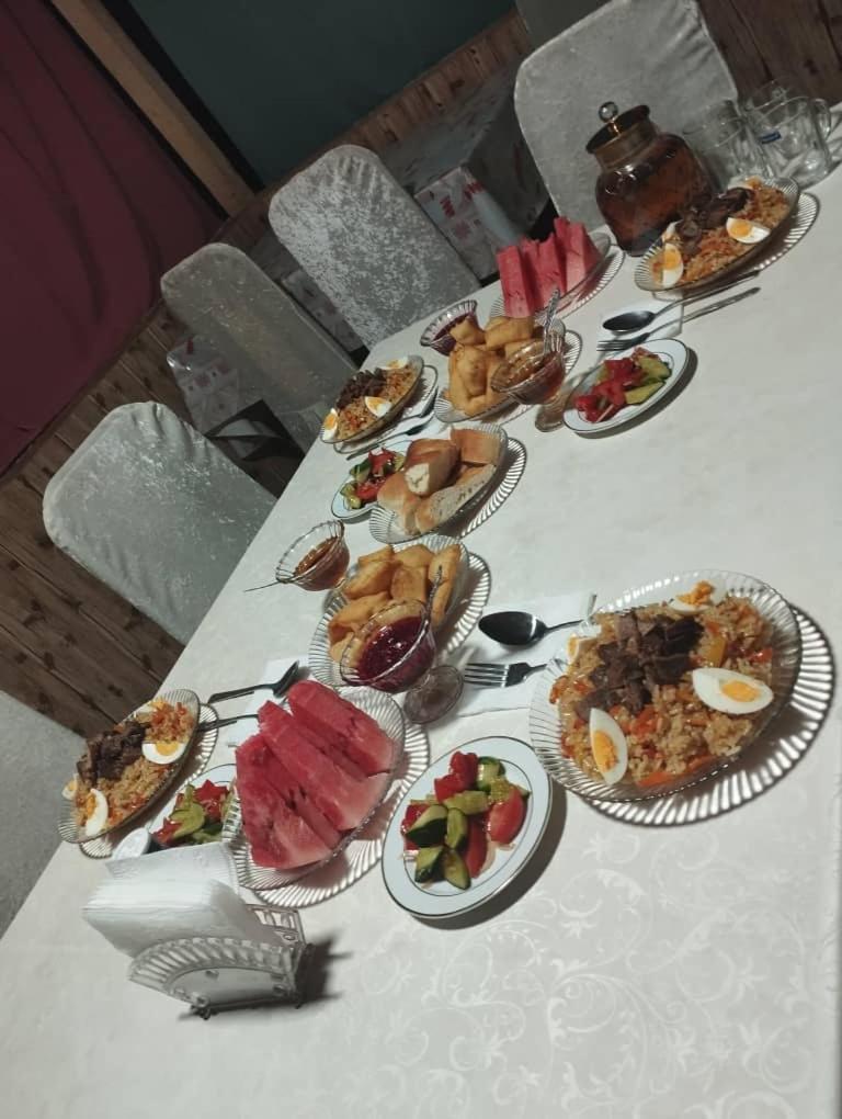 Guest House Kyzyl Alma Arkit Eksteriør bilde