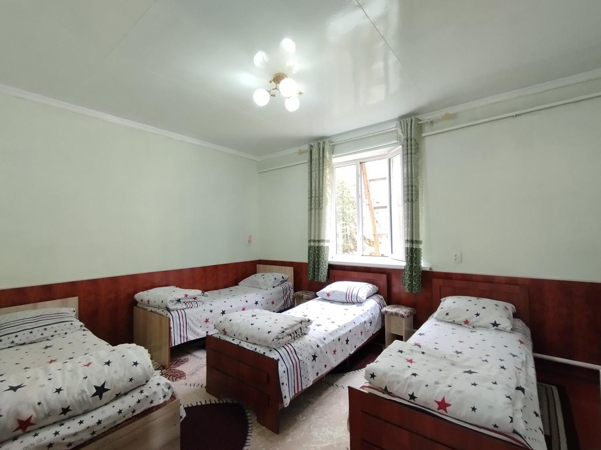 Guest House Kyzyl Alma Arkit Eksteriør bilde